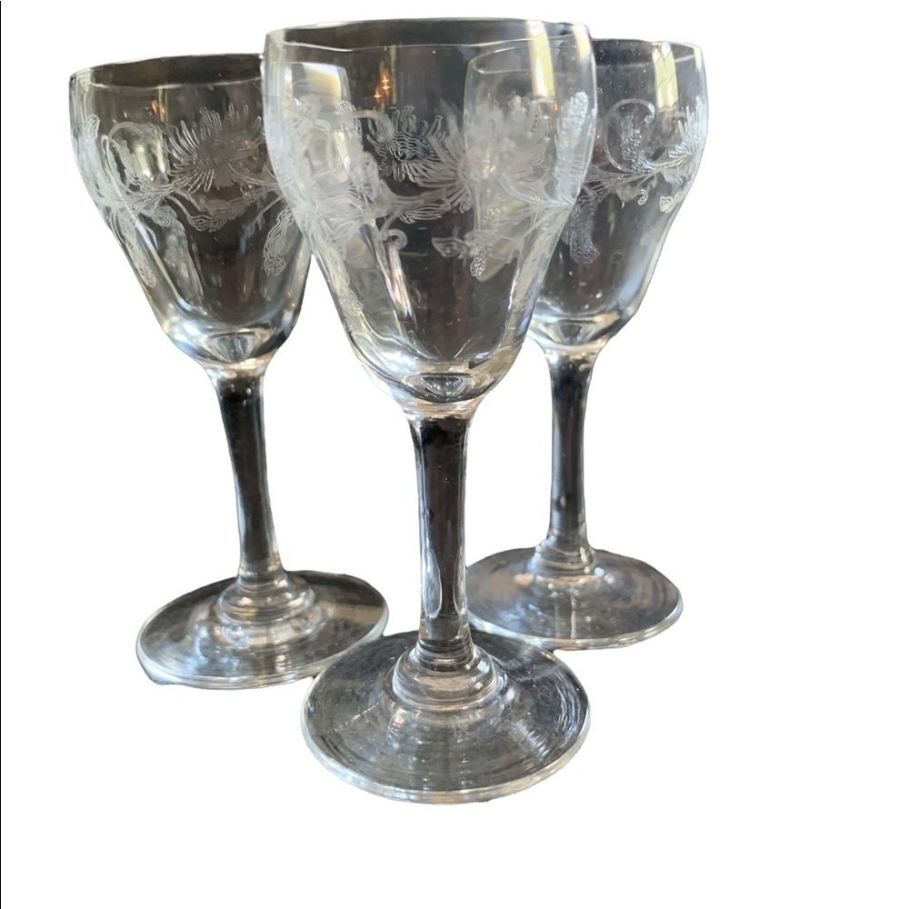 Vintage Set of 3 Miniature Wine Glasses